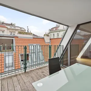 https://elegance-apartment.vienna-besthotels.com