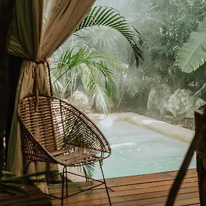 https://copal-tulum-hotel.allrivieramayahotels.com