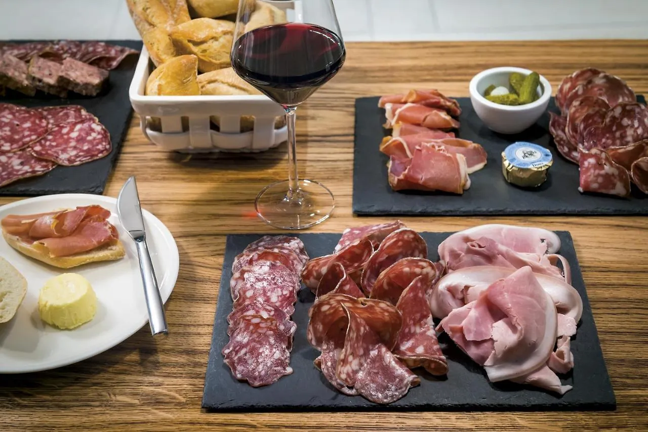 Okko Hotels Paris Gare De L'Est فرنسا